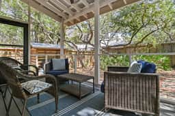 Seagrove Gardens! - Secluded Gem in Old Seagrove! - Image 4