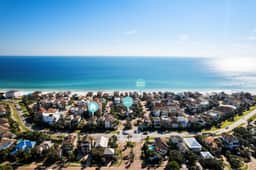 Ocean Manor - 4 Bikes, Shared Pool, Pet Friendly! - Image 2
