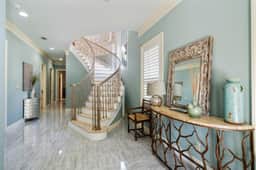 Ocean Manor - 4 Bikes, Shared Pool, Pet Friendly! - Image 5