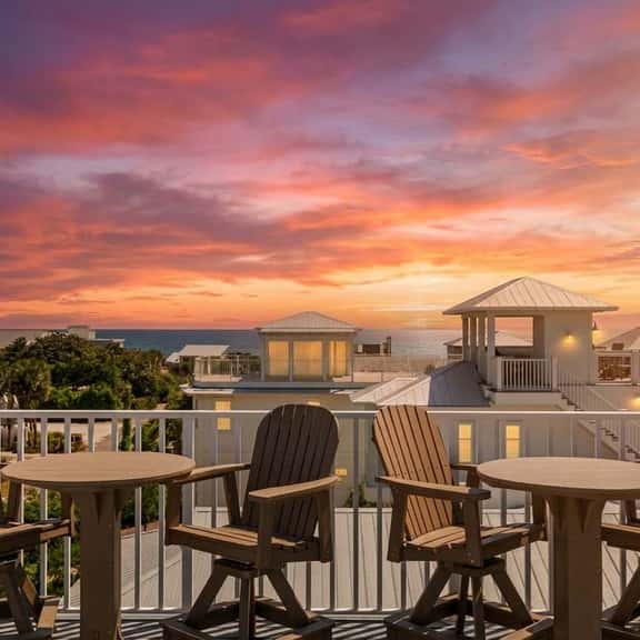 Blue Mountain View | Private Pool, Rooftop Deck & Bikes - Image 1