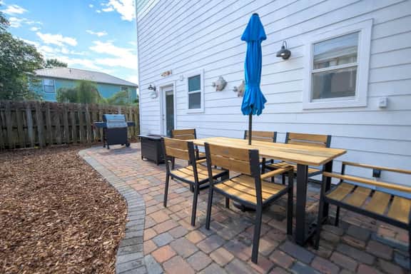 Snapper Beach House - Pet Friendly! - Image 5